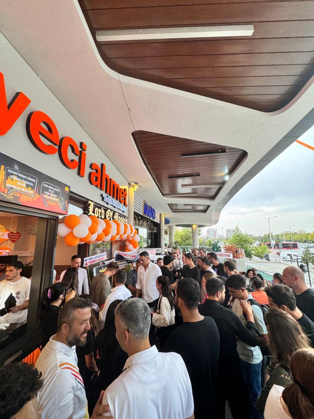 Midyeci Ahmet 2.şubesini açtı 2